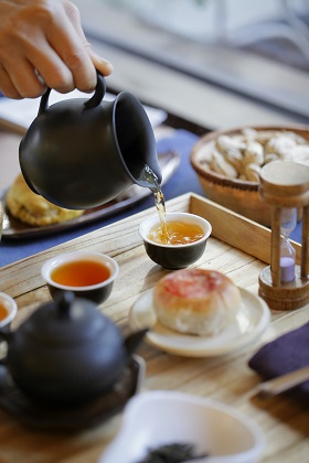 整個中山社區就是一座沒有圍欄的茶主題體驗園區。(楊智仁攝)